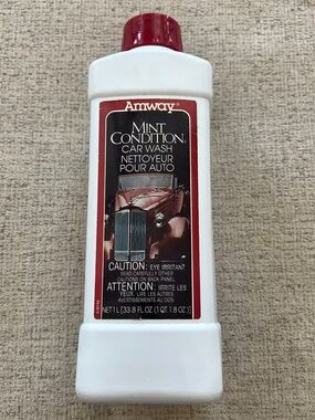 Amway Mint Condition Car Wash - White Bottle with Red Label